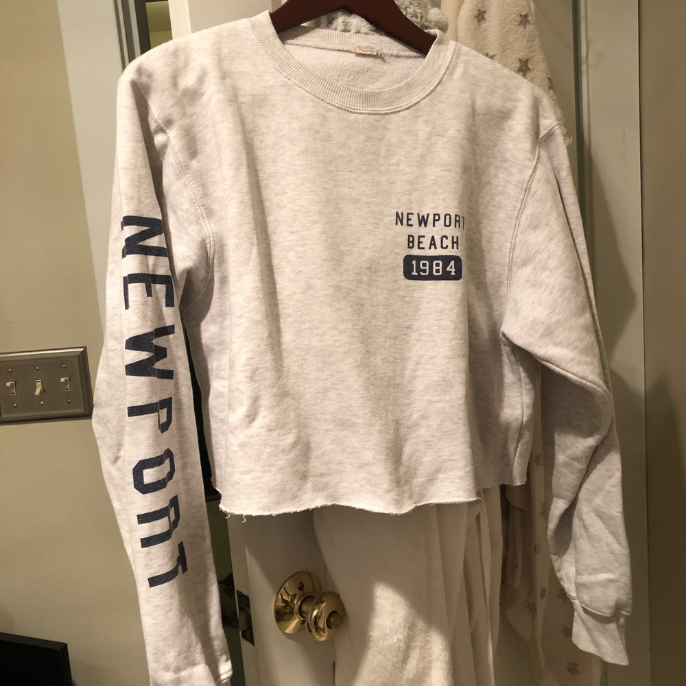 Brandy Melville Sweatshirt